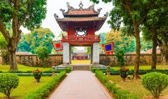 Front,Pagoda,Of,The,Beautiful,Unesco,Temple,Of,Literature,,Hanoi